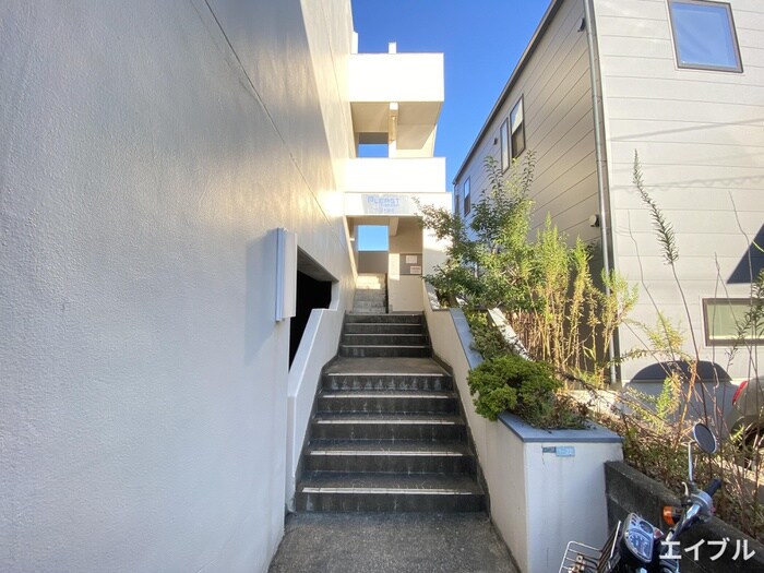 プレスト友丘の物件外観写真