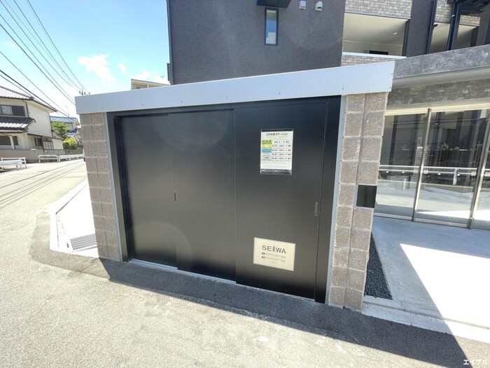 MOMOの物件外観写真