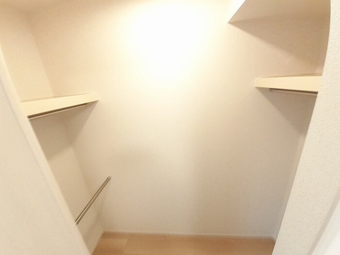 ラフレシール葛原Ⅱの物件内観写真