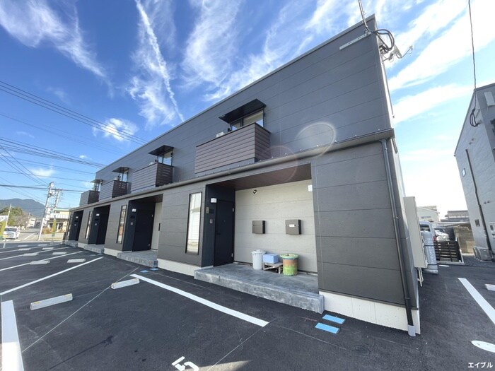 シャインラッシュⅡの物件外観写真