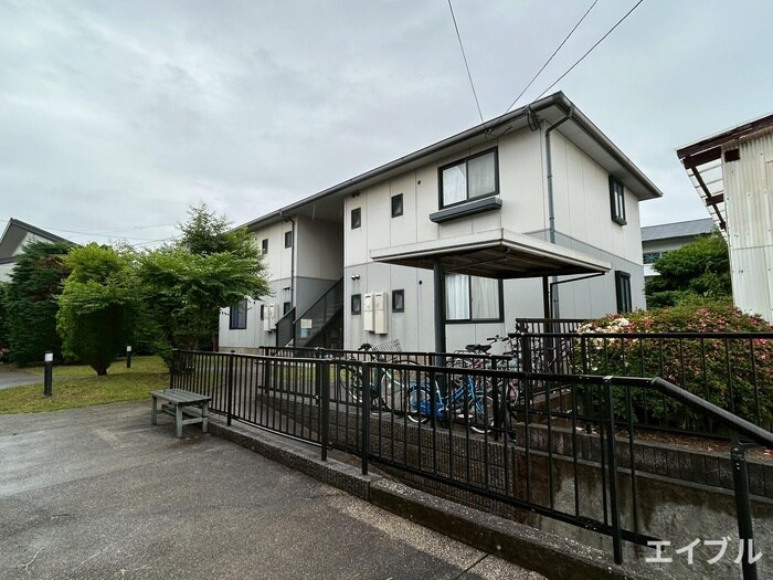 フレグランス皿山Ｂ棟の物件外観写真