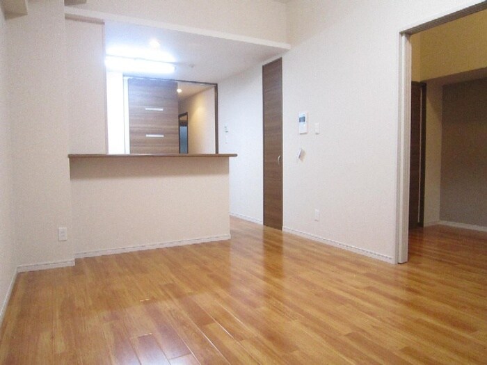 ウイングス里中の物件内観写真