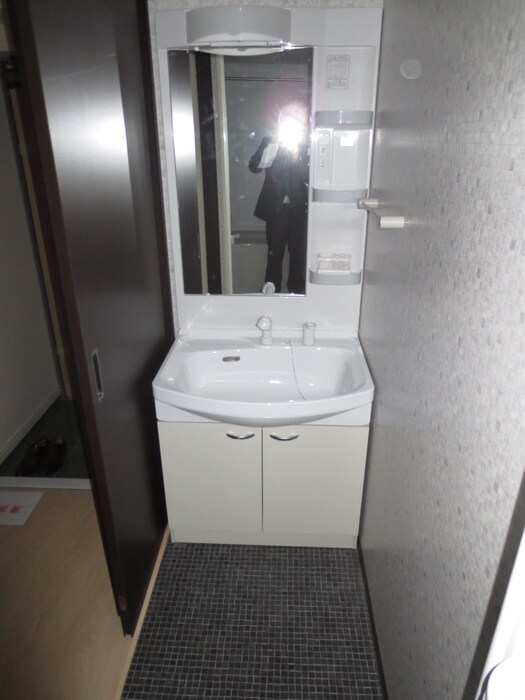 ウイングス里中の物件内観写真