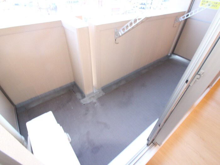 ウイングス里中の物件内観写真