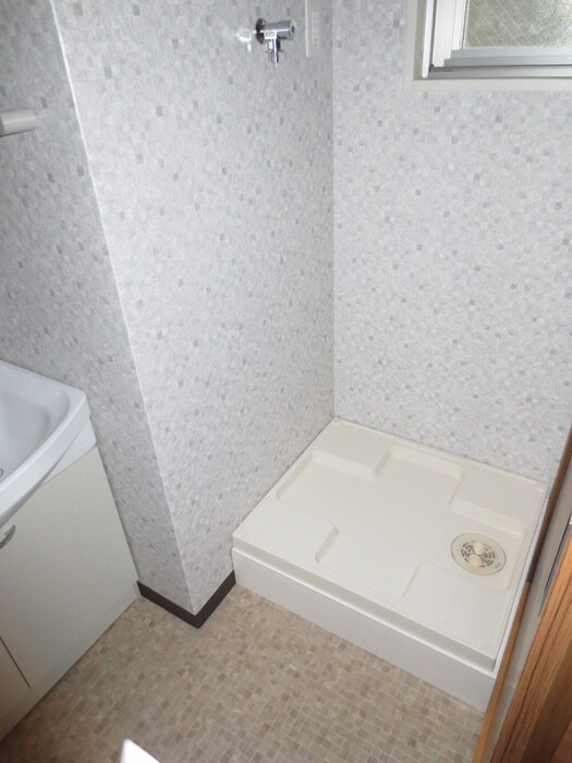 ウイングス里中の物件内観写真