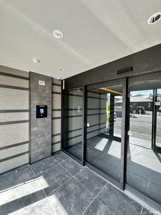 MELDIA Clarest 西新南の物件外観写真