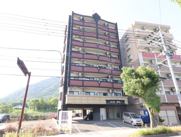 ギャラン文教の物件外観写真