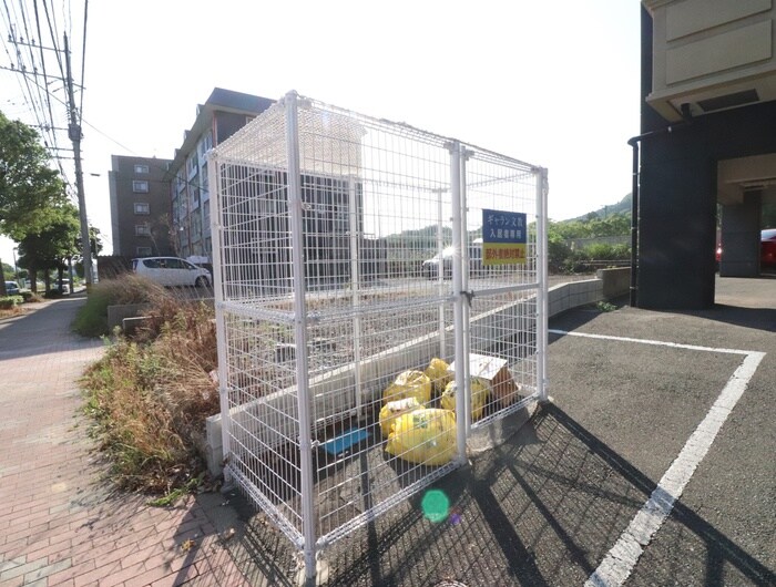 ギャラン文教の物件外観写真