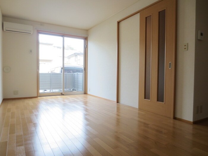 フォ－シ－ズンズ香椎Ｄの物件内観写真