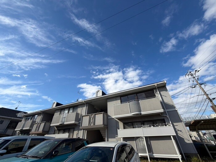 コーポエバーグロー　Ｅ棟の物件外観写真