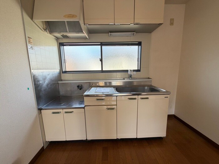 コーポエバーグロー　Ｅ棟の物件内観写真