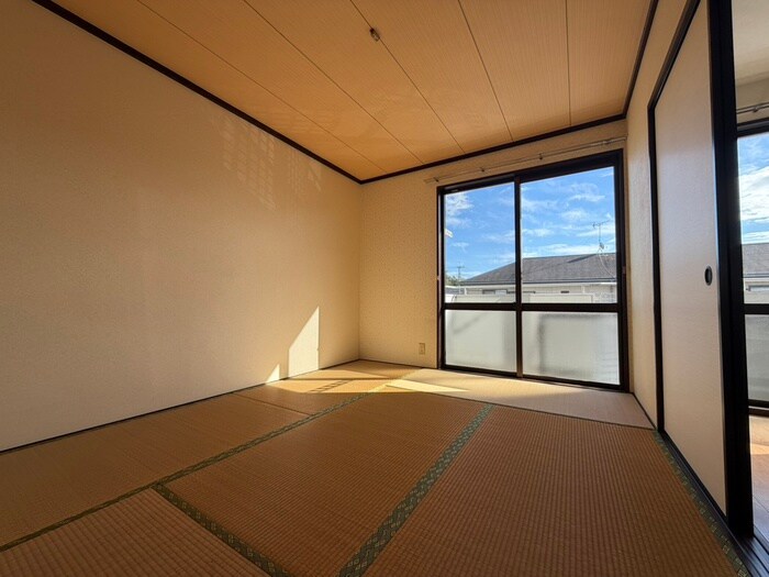 コーポエバーグロー　Ｅ棟の物件内観写真