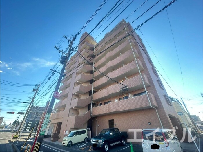 こうかマンションの物件外観写真