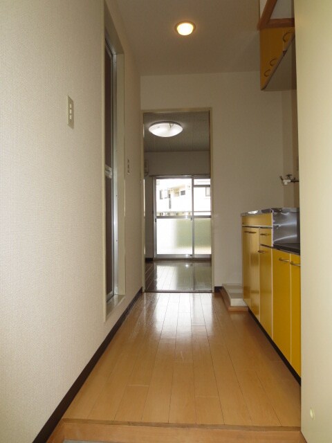 スプリングヒルズの物件内観写真