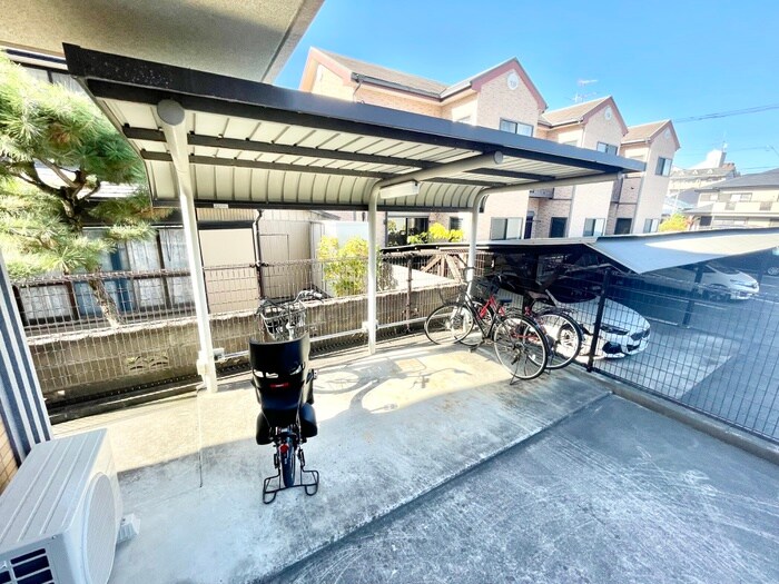 ケリスデ－ルの物件外観写真