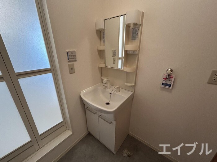 コンフォ－ルの物件内観写真