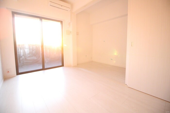 ヴィラージュ博多駅南の物件内観写真