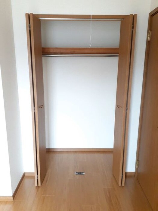 コモドエスパシオ１の物件内観写真