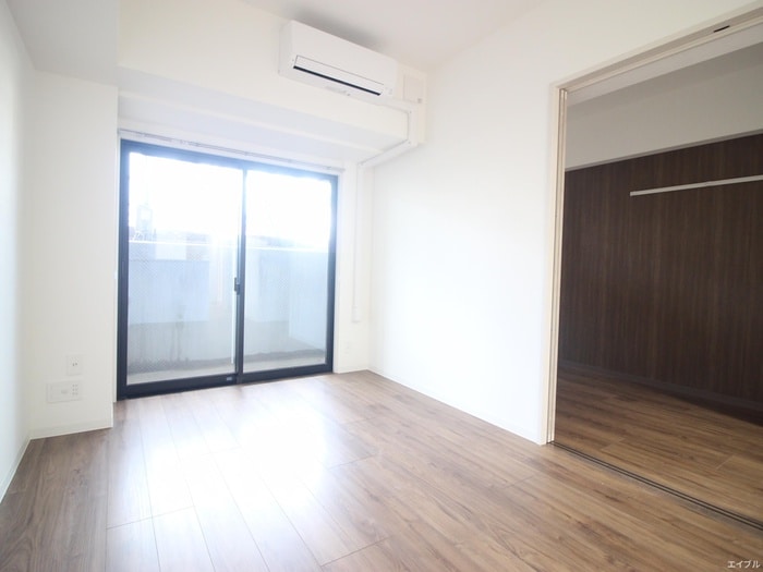 エルヴィータ箱崎の物件内観写真