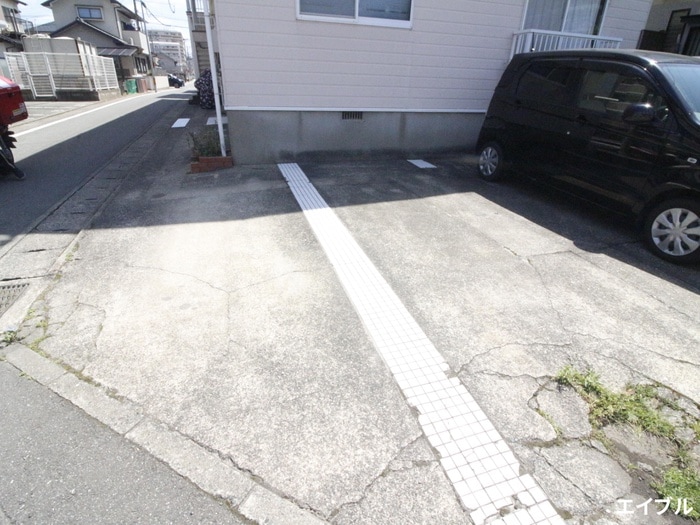 サンライフ白水の物件外観写真