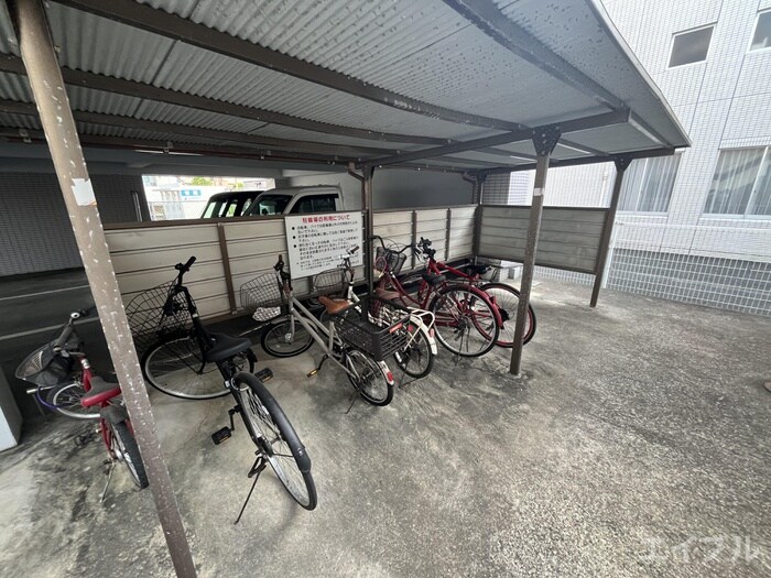 フローラル道善の物件外観写真