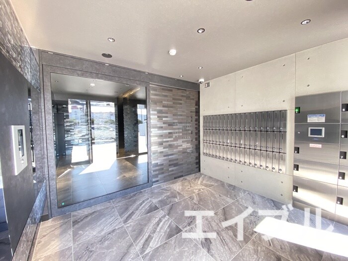 S-RESIDENCE名島の物件外観写真