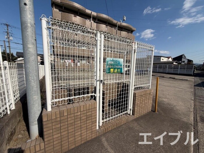 第３向井ビルの物件外観写真