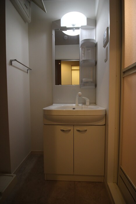 ウェリス箱崎の物件内観写真