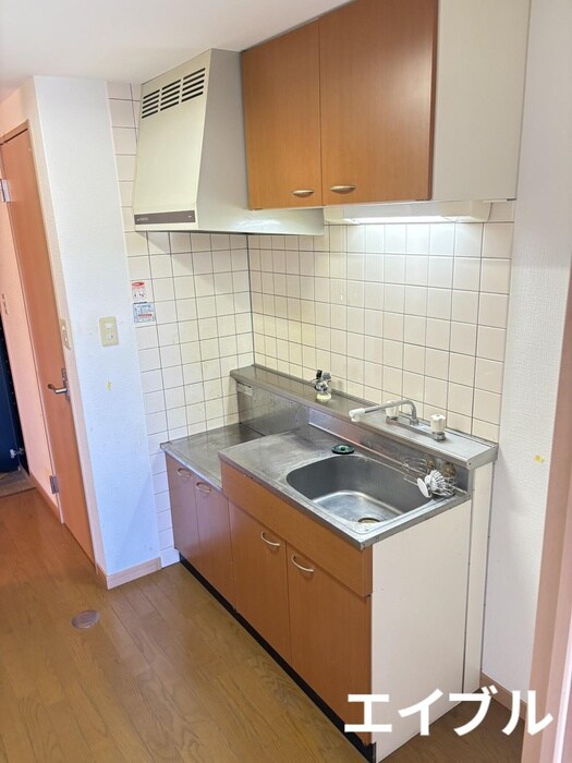 サンジュエル鴨池の物件内観写真