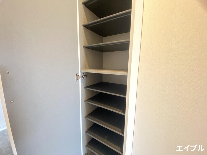 ＬＩＦＥＦＩＥＬＤ諸岡の物件内観写真