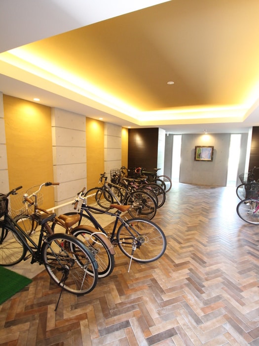 ボスコ　ボブ　ビルディングの物件外観写真