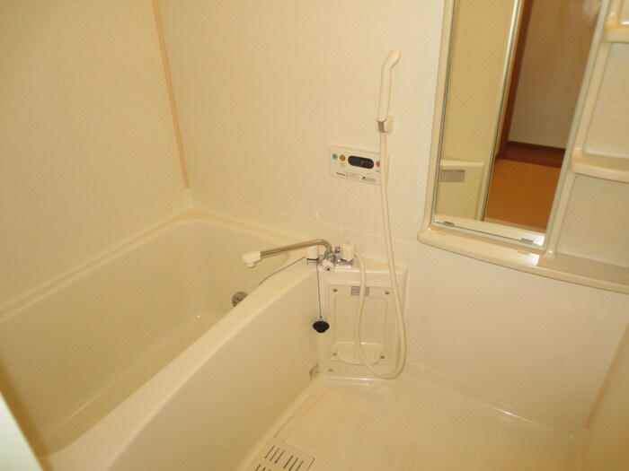 メゾン・コスミティーの物件内観写真