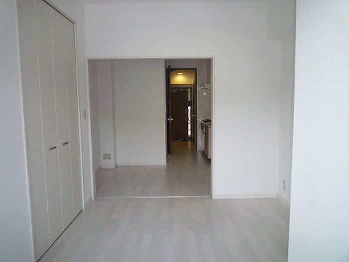 THE SQUARE・Suite Residenceの物件内観写真