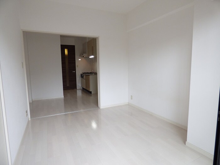 THE SQUARE・Suite Residenceの物件内観写真