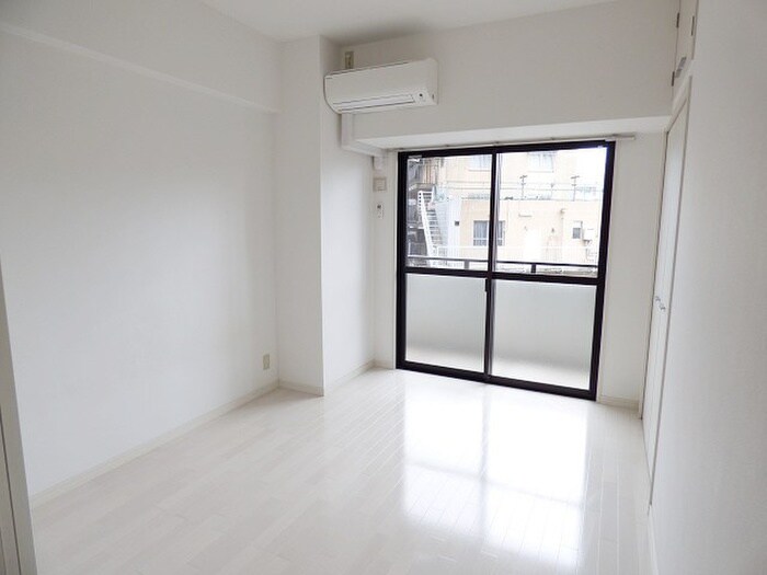 THE SQUARE・Suite Residenceの物件内観写真