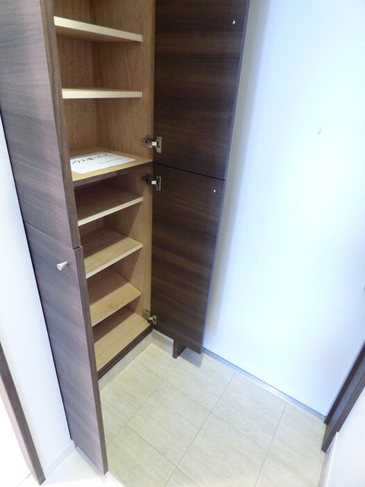 THE SQUARE・Suite Residenceの物件内観写真