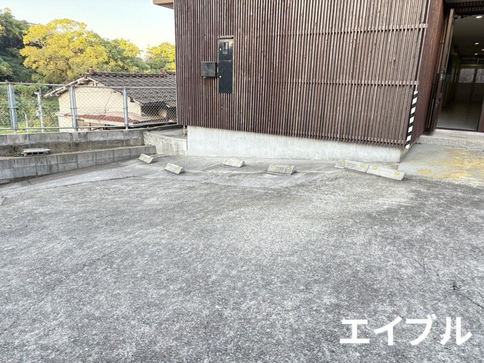 唐湊ハイツの物件外観写真