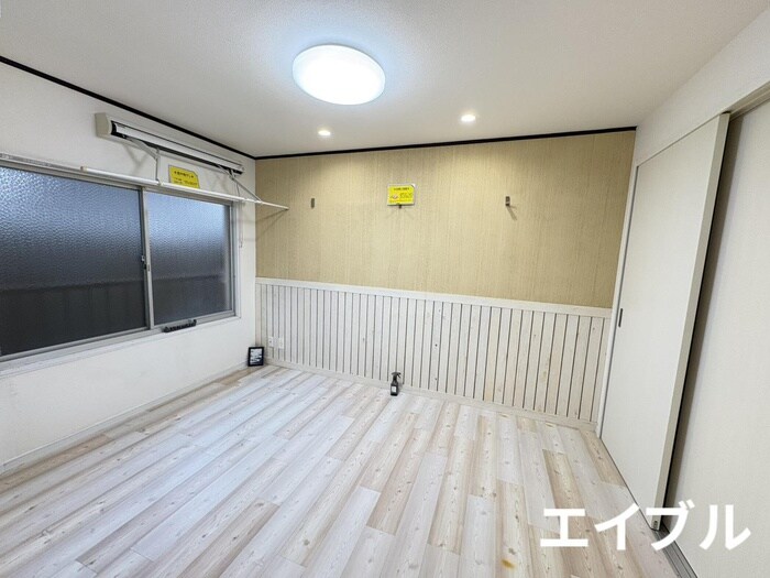 唐湊ハイツの物件内観写真