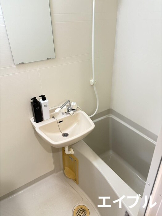 唐湊ハイツの物件内観写真