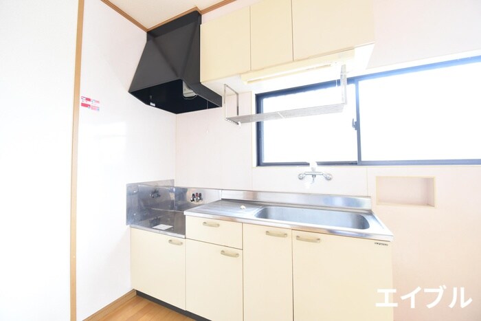 内田コーポの物件内観写真