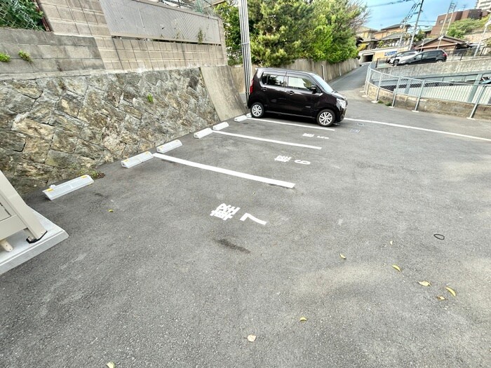 ＥＲＩＯＳ ＣＯＵＲＴ折尾の物件外観写真