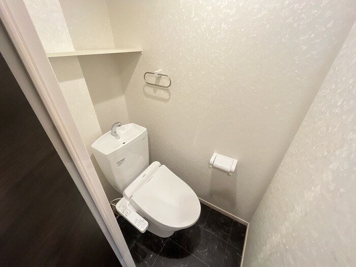 ＥＲＩＯＳ ＣＯＵＲＴ折尾の物件内観写真