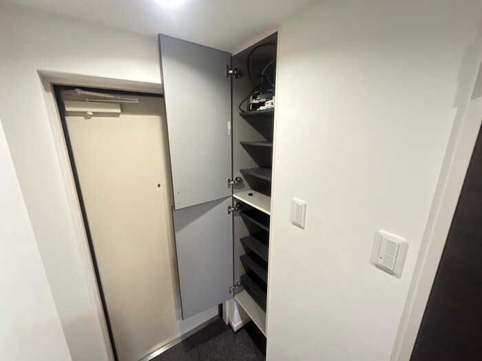 ＥＲＩＯＳ ＣＯＵＲＴ折尾の物件内観写真