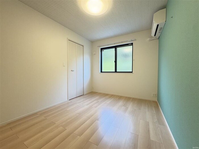 ヴィラ・ソレイユⅡの物件内観写真