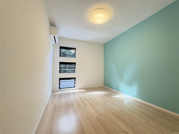 ヴィラ・ソレイユⅡの物件内観写真