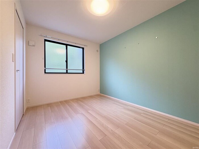 ヴィラ・ソレイユⅡの物件内観写真