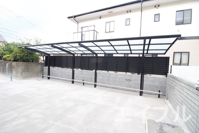 プレシボヌール弥永の物件外観写真