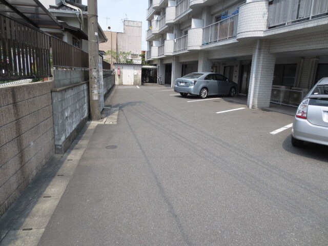 舞ビルの物件外観写真