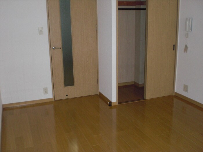 ブライトハーツ大橋南の物件内観写真