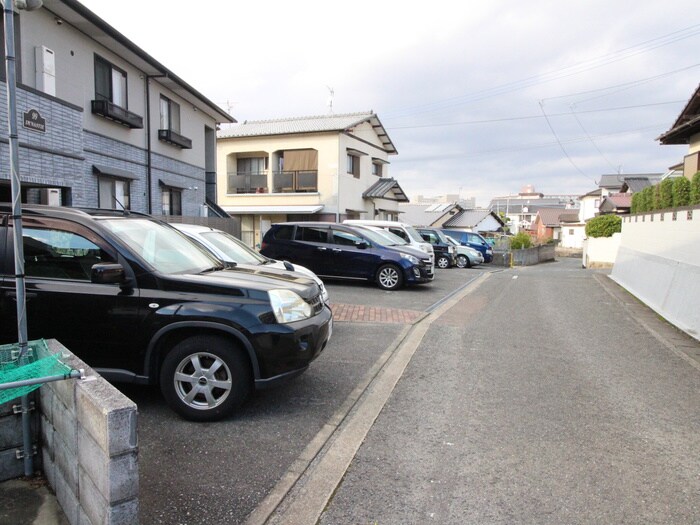 ディナスティⅥの物件外観写真